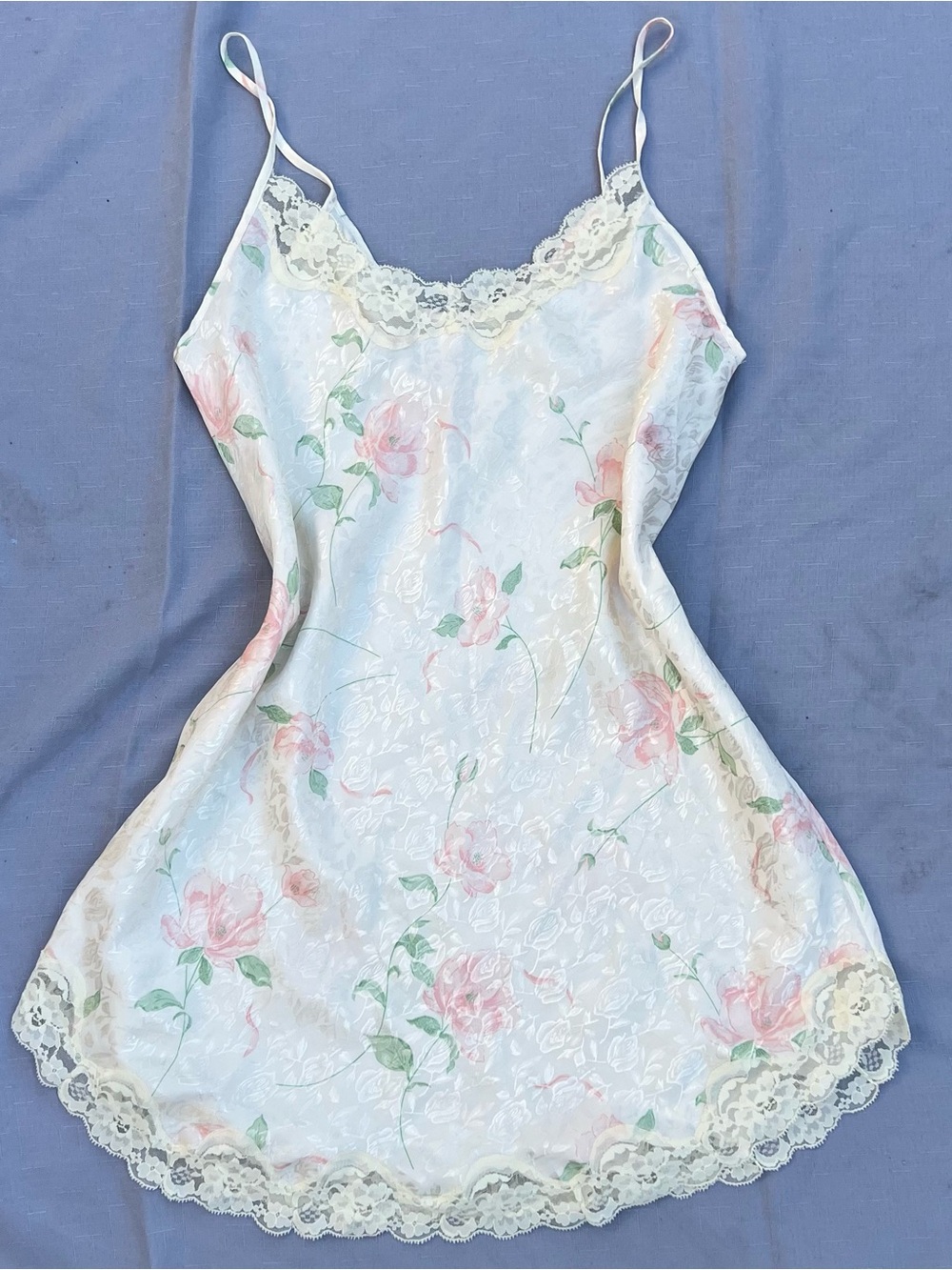 90s Y2K Mystique Boutique White Satin Chemise with Pink Rose Print
